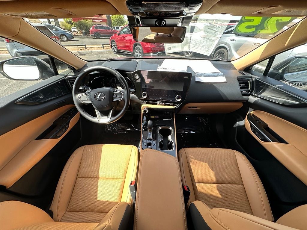 2025 Lexus NX 350h Premium