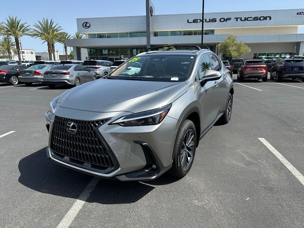 2025 Lexus NX 350h Premium