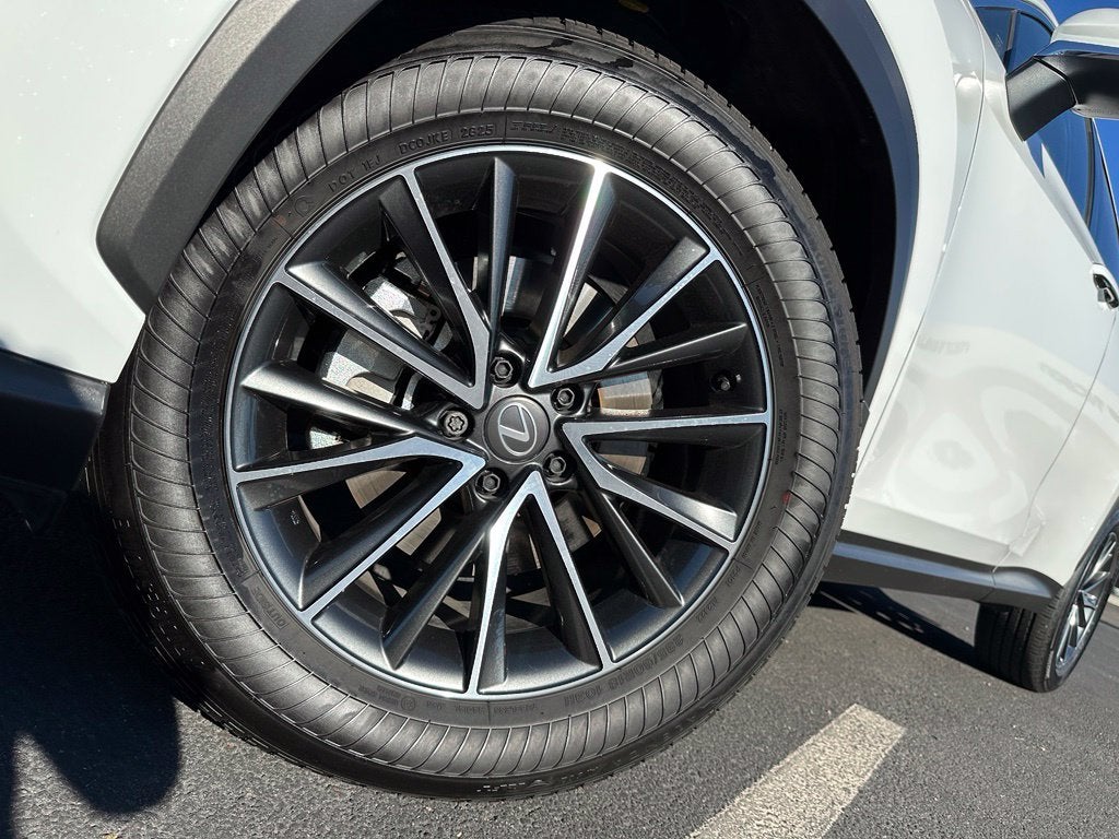 2026 Lexus NX 350h Premium