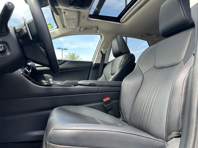 2025 Lexus NX 350h Premium