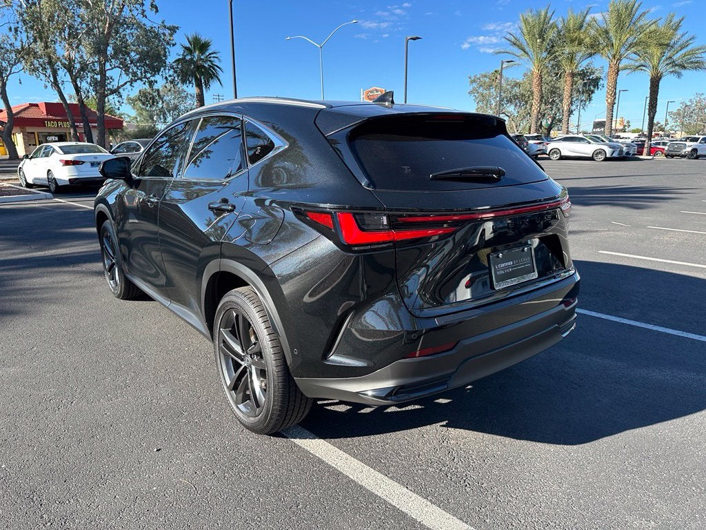 2026 Lexus NX 450h+ Luxury