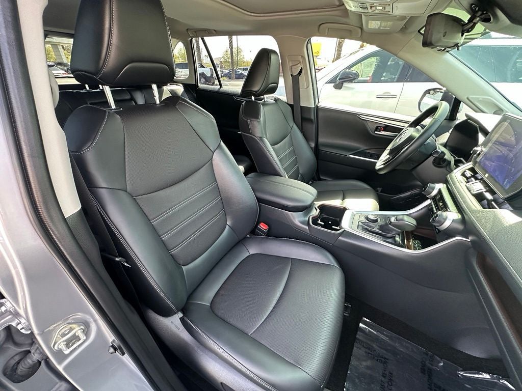 2025 Toyota RAV4 Hybrid Limited