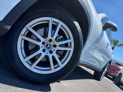 2025 Mercedes-Benz GLC GLC 300