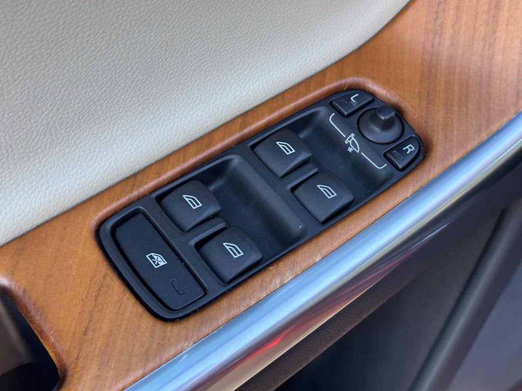 2017 Volvo XC60 T5 Inscription